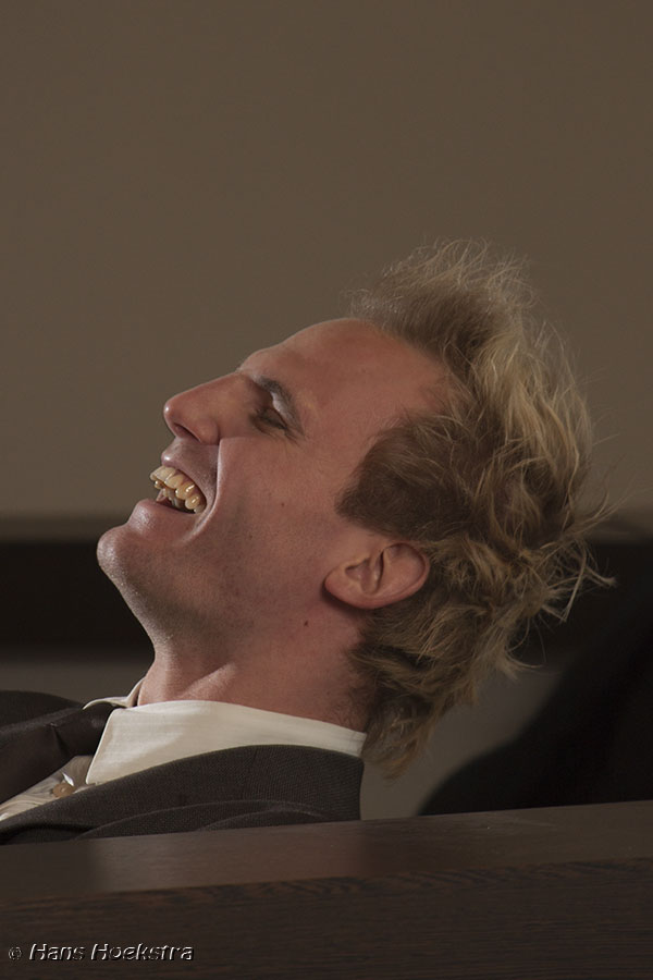 Tom heeft pret Tom heeft pret