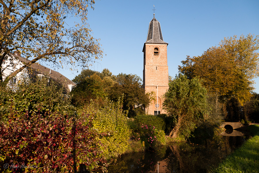 Kerkje in Overlangbroek
