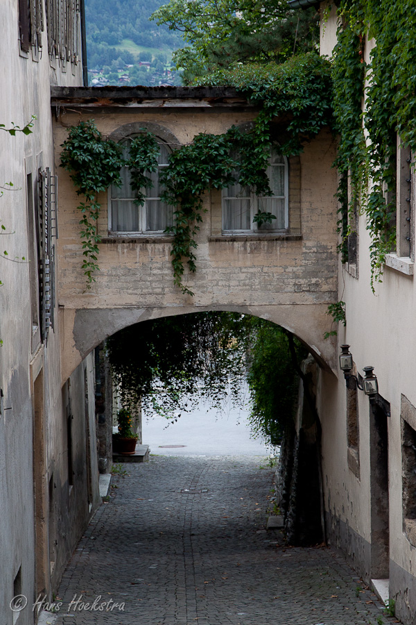 Straatje in het oude deel van Leuk